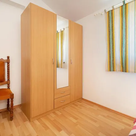 Apartments Lidija In A Quiet Area Baska  Exterior photo