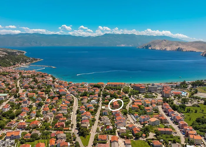 Apartments Lidija In A Quiet Area