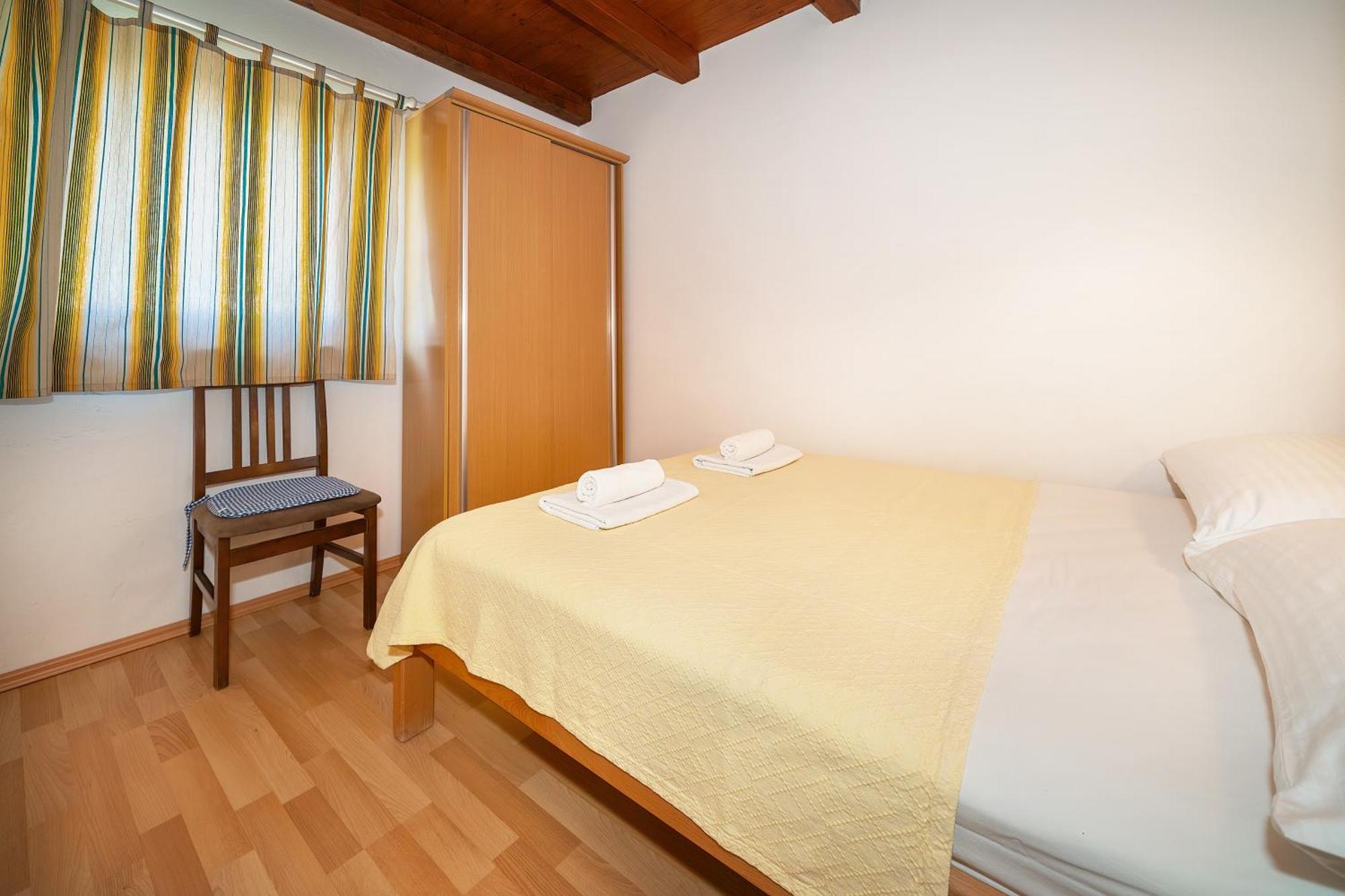 Apartment Lidija In A Quiet Area