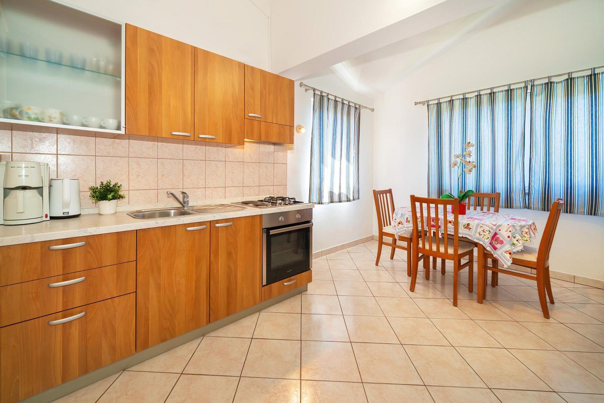 Lidija In A Quiet Area Apartment Baska (Krk)