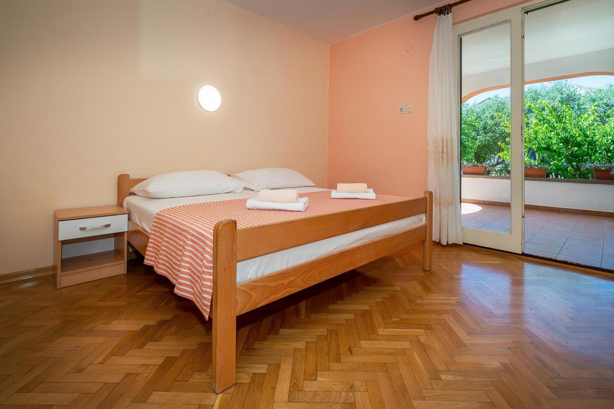 Lidija In A Quiet Area Apartment Baska (Krk)
